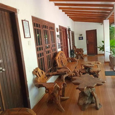 Habarana Dulwan Guest House ภายนอก รูปภาพ