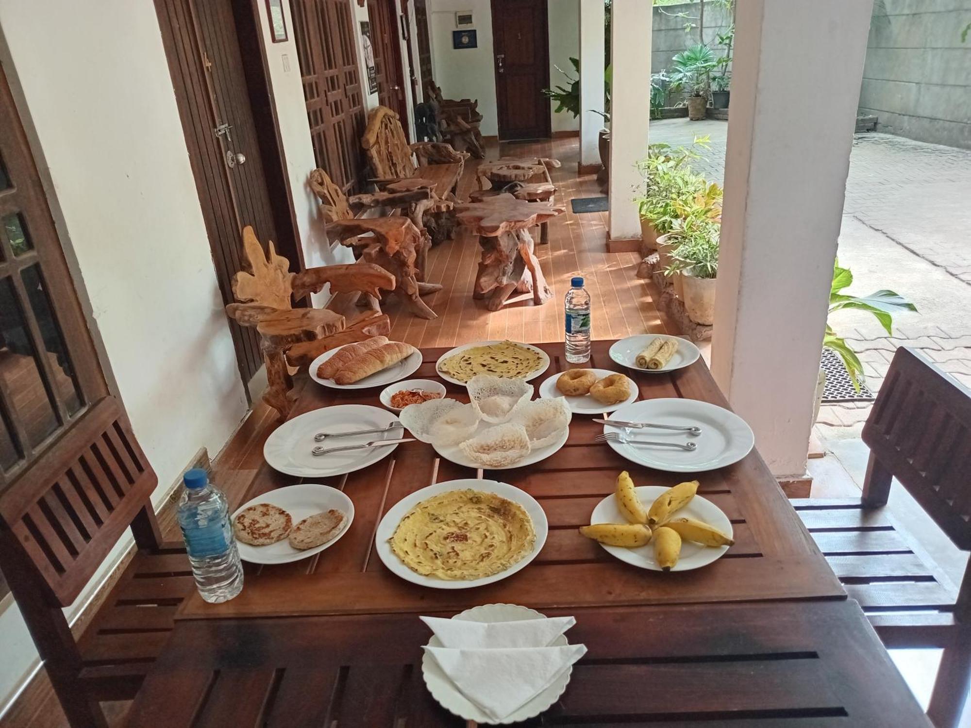 Habarana Dulwan Guest House ภายนอก รูปภาพ